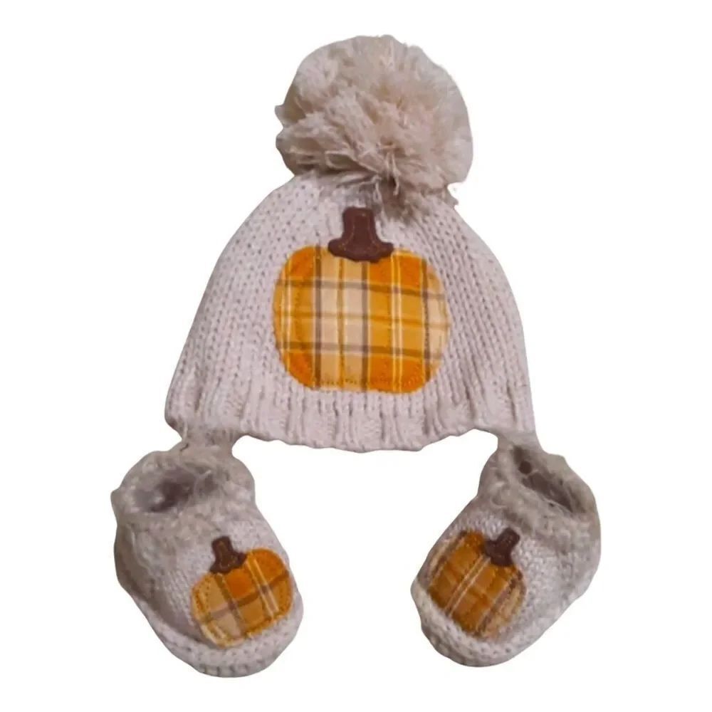Little Me 0-6 Month Infant My 1st Harvest Knit Hat & Bootie Set NWT